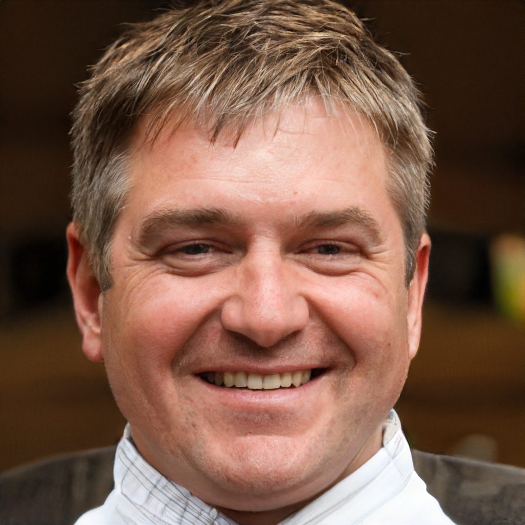 About Thomas Fincke - Executive Director of LookBallet.com